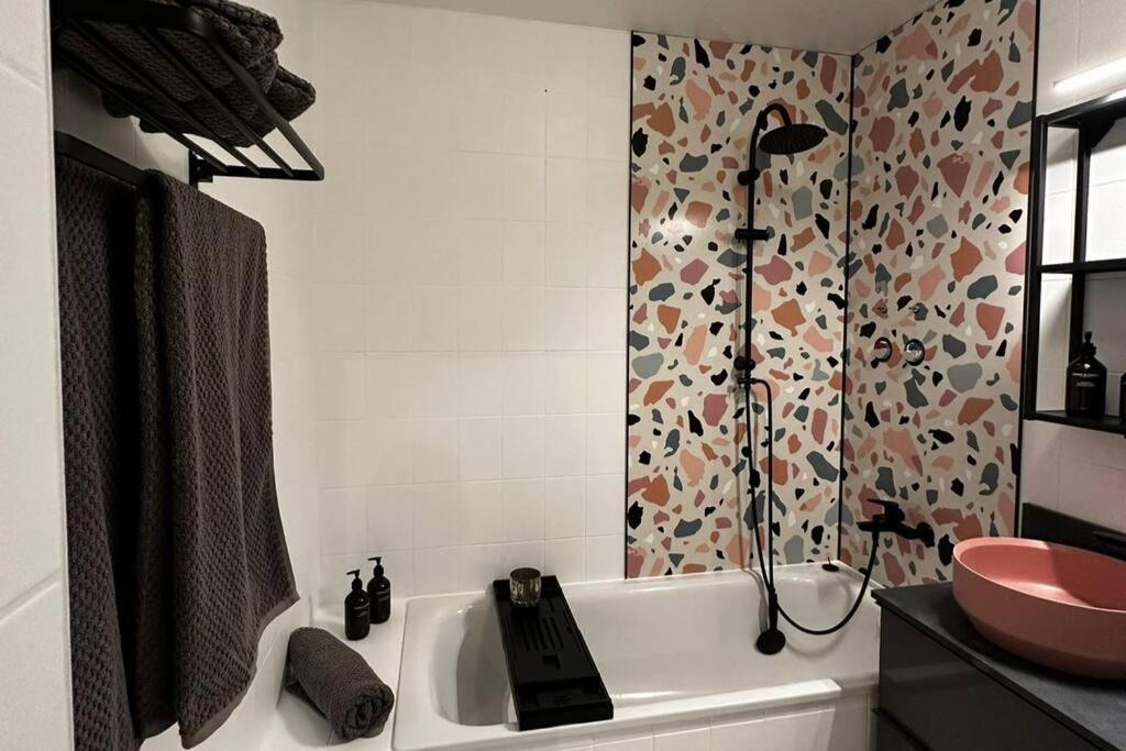 Kleiner Saal Im Villenviertel إيزيناخ المظهر الخارجي الصورة